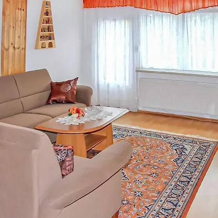 Ferienhaus Baerenstein בית נופש *